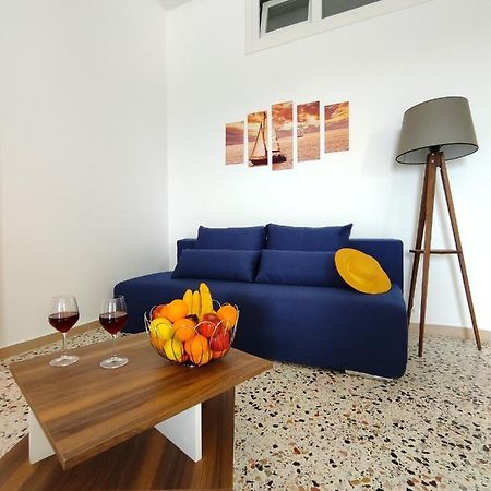 Oasis Apartments Períssa Extérieur photo