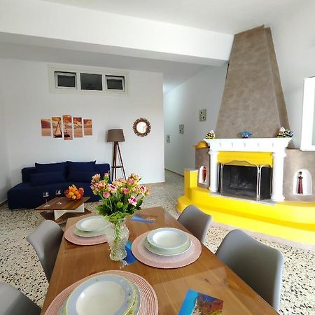 Oasis Apartments Períssa Extérieur photo
