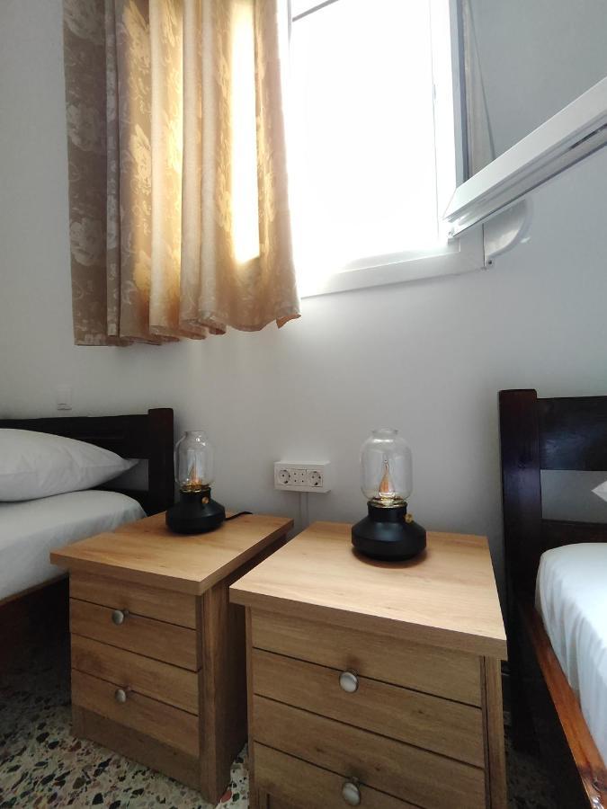 Oasis Apartments Períssa Extérieur photo