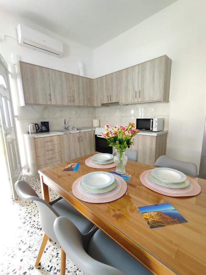 Oasis Apartments Períssa Extérieur photo