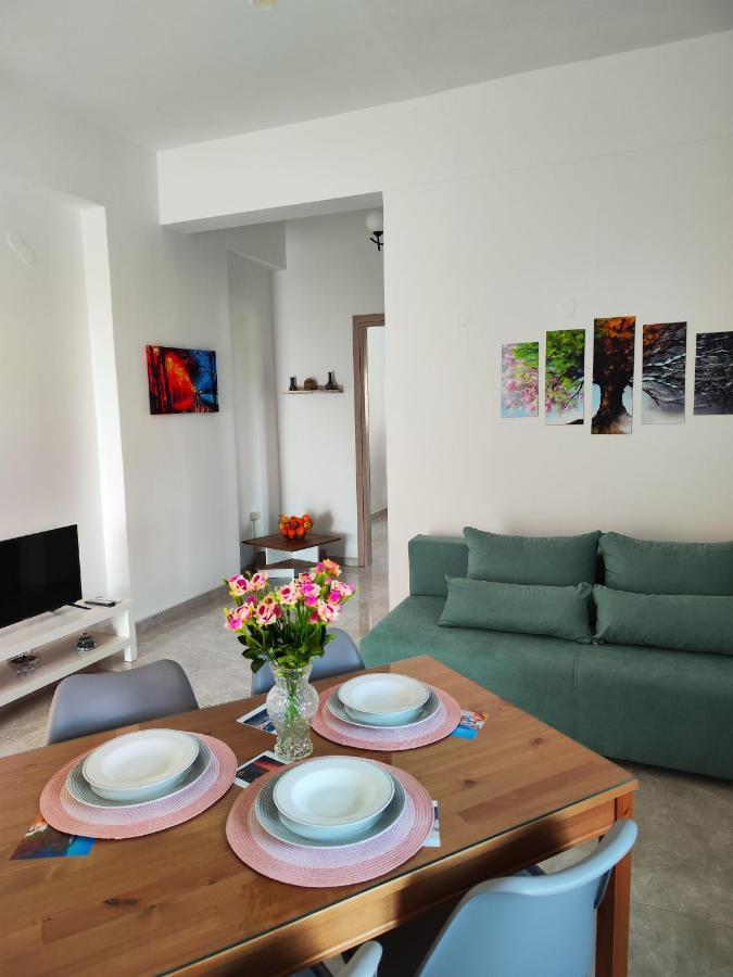 Oasis Apartments Períssa Extérieur photo