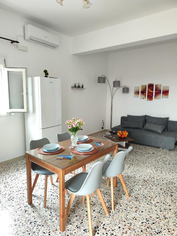 Oasis Apartments Períssa Extérieur photo