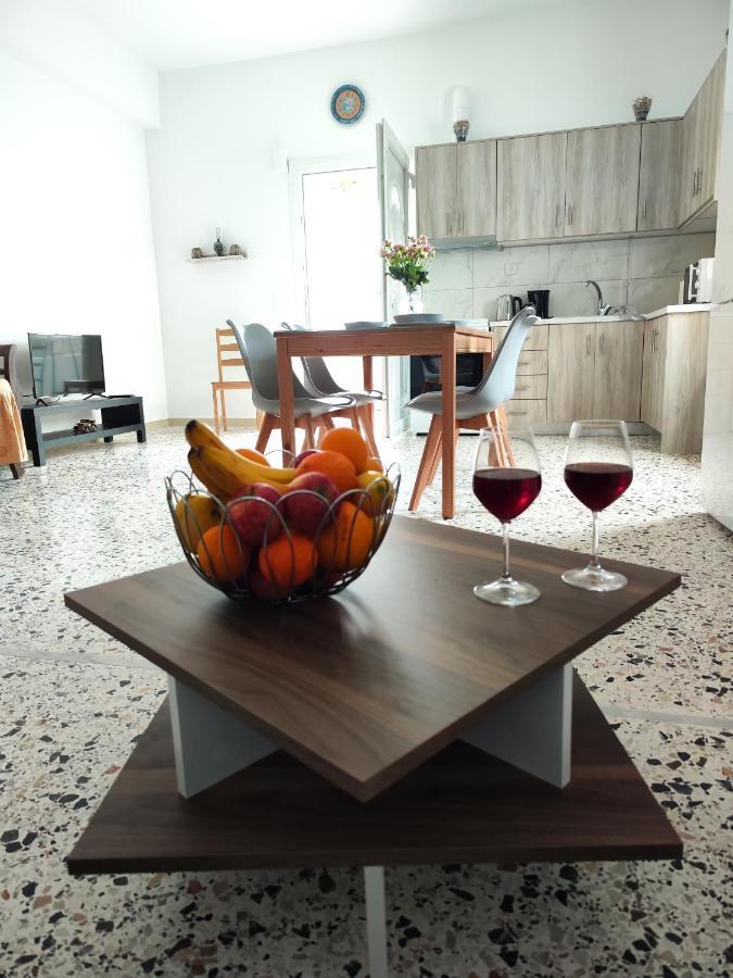Oasis Apartments Períssa Extérieur photo